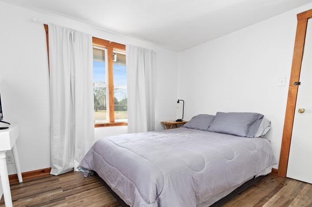 606 Avenue A, Winnie, TX 77665