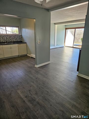 150 Sheraton Lane 150, Norwich, CT 06360