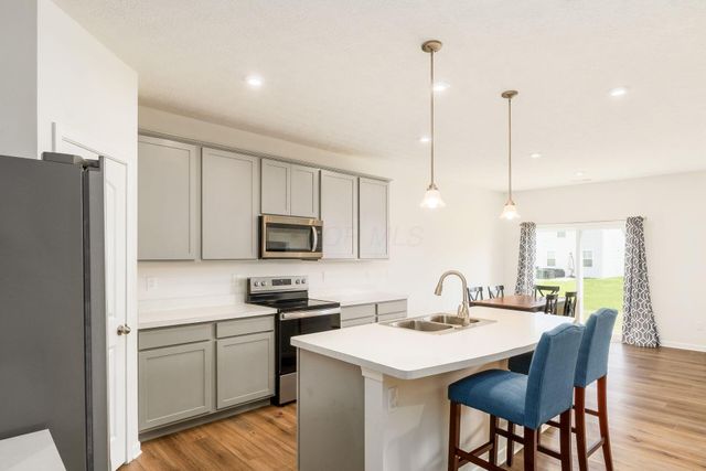 5009 Roese Avenue, South Bloomfield, OH 43103