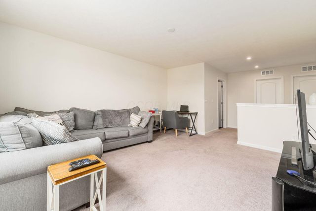 5009 Roese Avenue, South Bloomfield, OH 43103