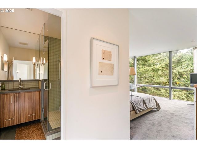 2608 Sw FAIRMOUNT Blvd, Portland, OR 97239