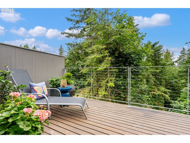 2608 Sw FAIRMOUNT Blvd, Portland, OR 97239