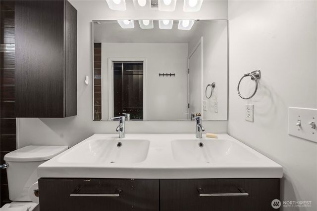 37620 39th Avenue S, Auburn, WA 98001