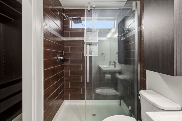 37620 39th Avenue S, Auburn, WA 98001