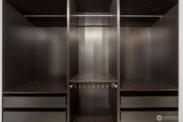 37620 39th Avenue S, Auburn, WA 98001