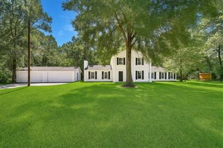 239 Blue Lake Drive, Huffman, TX 77336