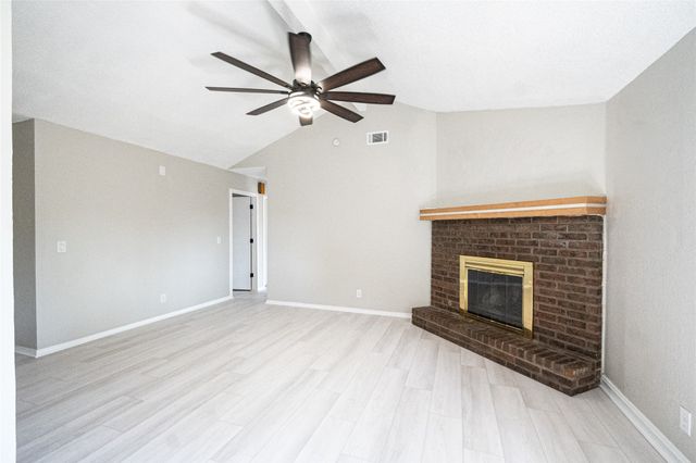 16420 E 3rd Street, Tulsa, OK 74108