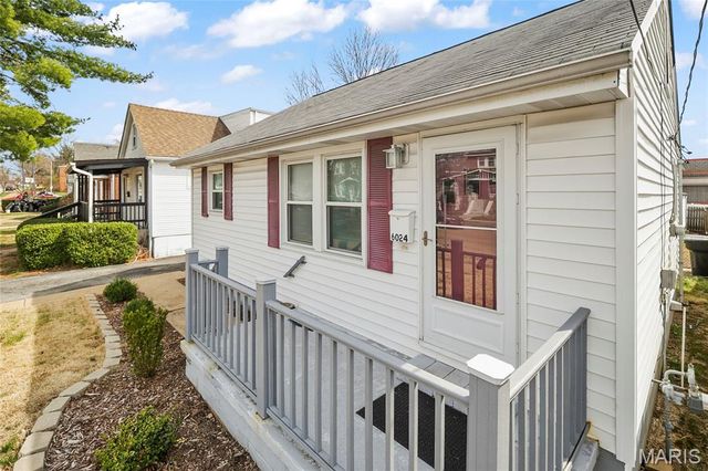 6024 Scanlan Avenue, St Louis, MO 63139