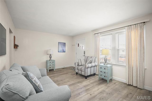 6024 Scanlan Avenue, St Louis, MO 63139