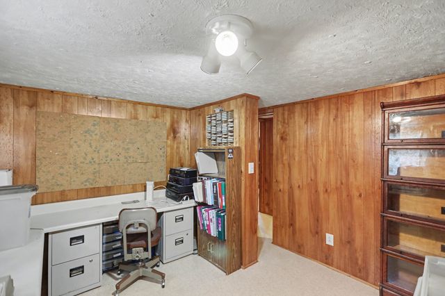 8462 Village Green Dr, Cross Plains, TN 37049