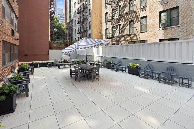 233 E 69th St Apt 17G, New York City, NY 10021