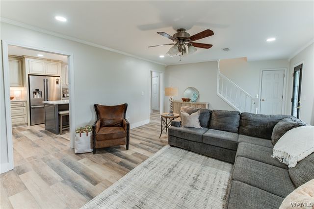 15338 Tierce Lake Rd, Northport, AL 35475