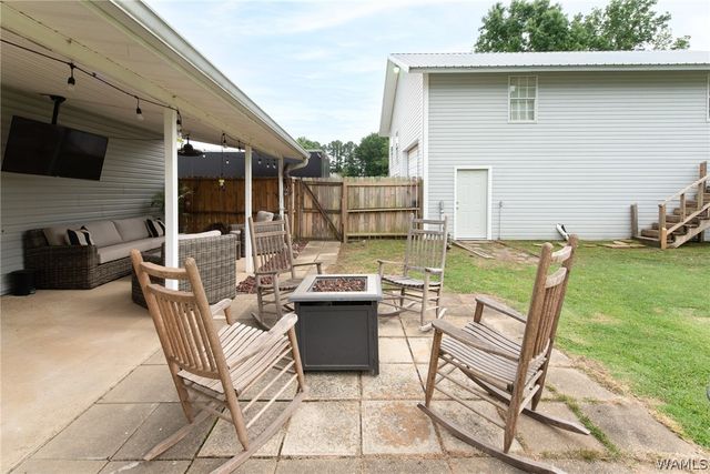 15338 Tierce Lake Rd, Northport, AL 35475