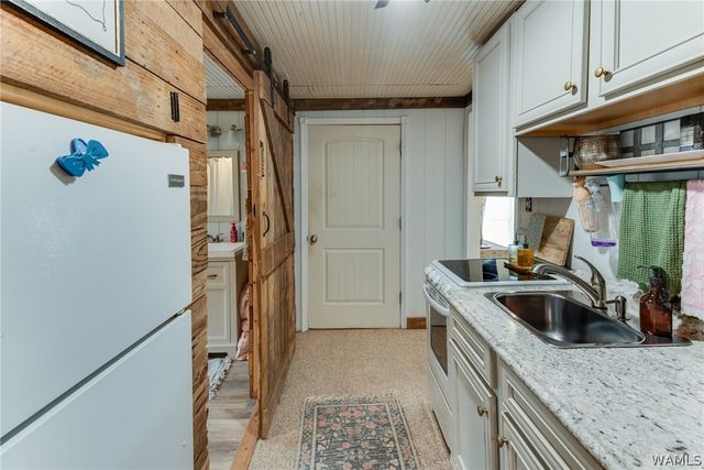 15338 Tierce Lake Rd, Northport, AL 35475