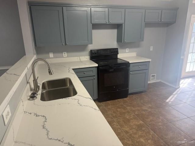 2402 Llano Grande Lane, Edinburg, TX 78542