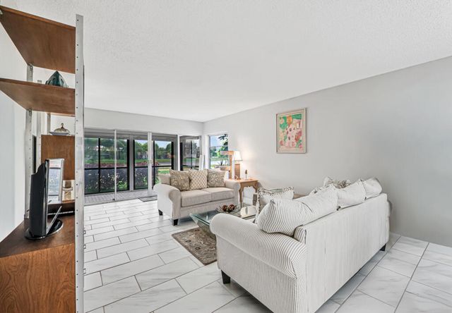 5844 Areca Palm Court C, Delray Beach, FL 33484