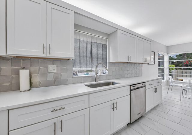 5844 Areca Palm Court C, Delray Beach, FL 33484