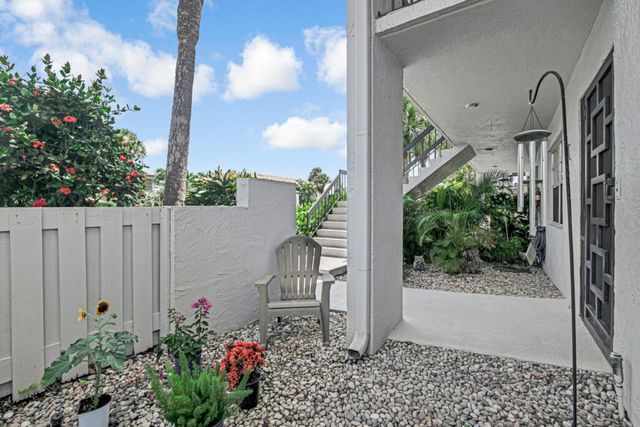 5844 Areca Palm Court C, Delray Beach, FL 33484