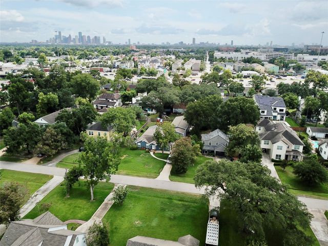 231 W 31st Street, Houston, TX 77018