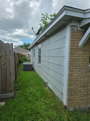 10606 Rubin Street, Houston, TX 77047