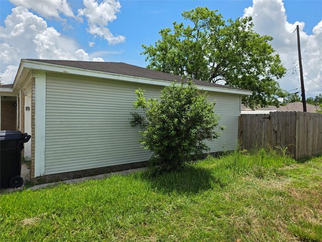 10606 Rubin Street, Houston, TX 77047