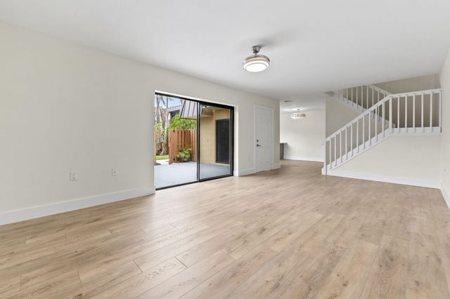 5675 SE Windsong Lane, Stuart, FL 34997