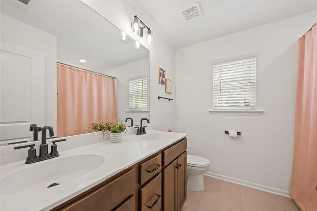 102 Ashley Cove Way, Summerville, SC 29483