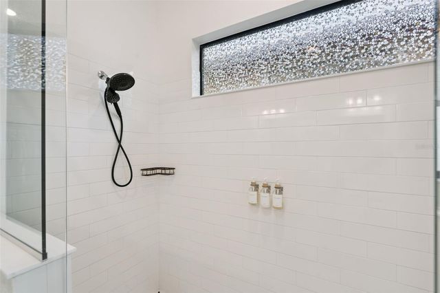 9236 SAN JOSE BLVD, Howey In The Hills, FL 34737