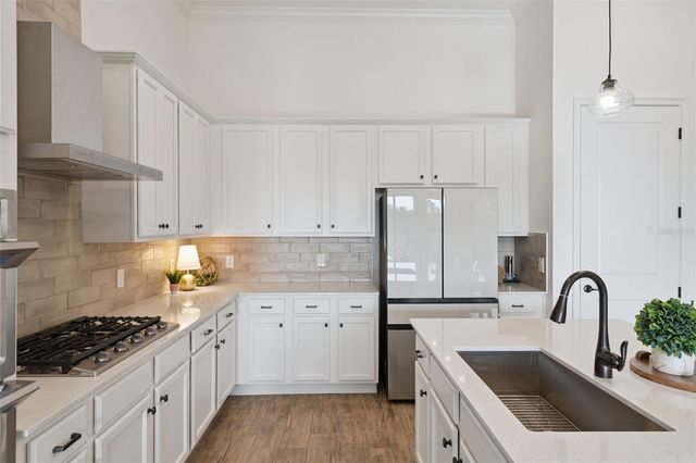 9236 SAN JOSE BLVD, Howey In The Hills, FL 34737