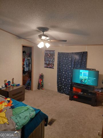 437 Burkhalter Circle, Claxton, GA 30417