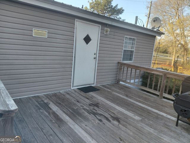 437 Burkhalter Circle, Claxton, GA 30417