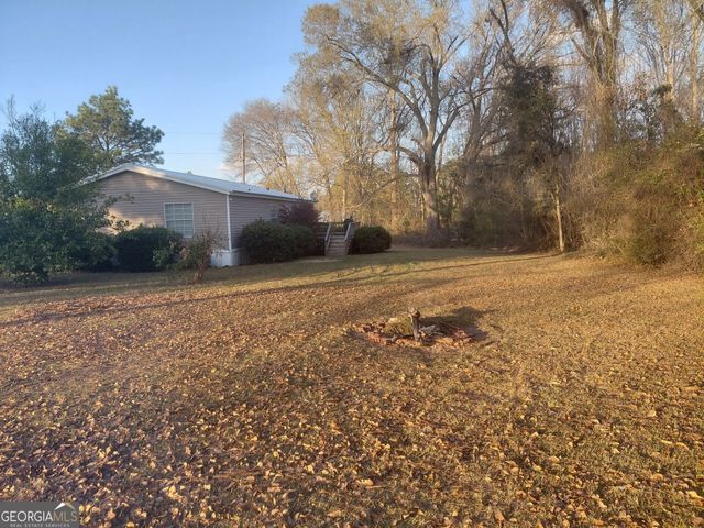 437 Burkhalter Circle, Claxton, GA 30417