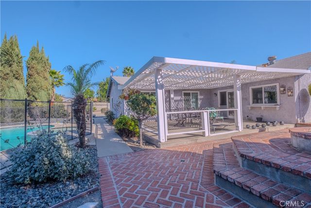 1355 N Orange Avenue, Ontario, CA 91764