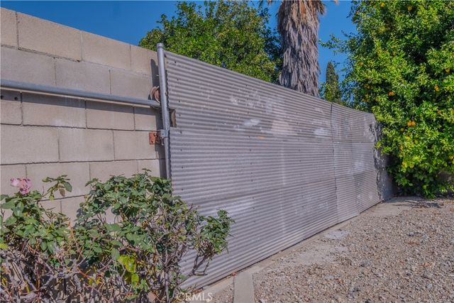 1355 N Orange Avenue, Ontario, CA 91764