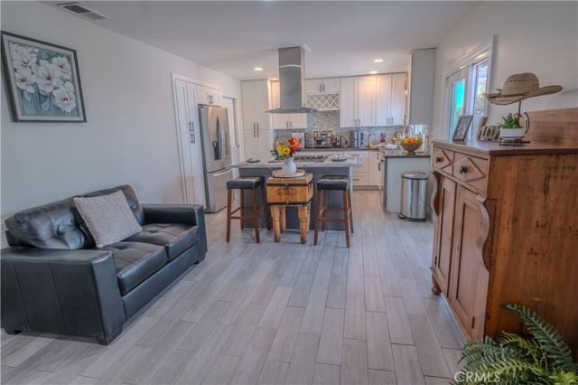 1355 N Orange Avenue, Ontario, CA 91764