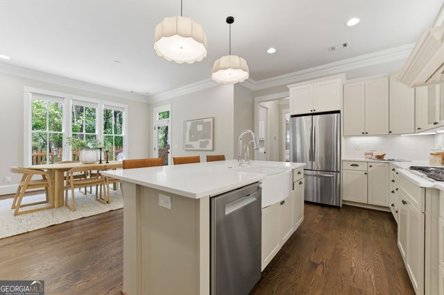 104 Fairview Street, Decatur, GA 30030