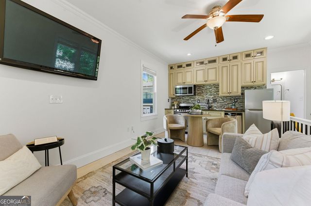 104 Fairview Street, Decatur, GA 30030