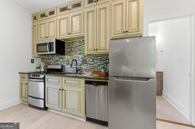 104 Fairview Street, Decatur, GA 30030