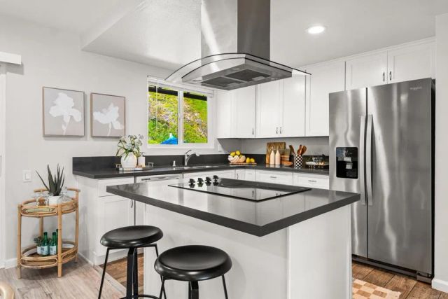 4868 54th Street, San Diego, CA 92115