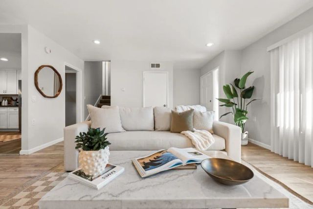 4868 54th Street, San Diego, CA 92115