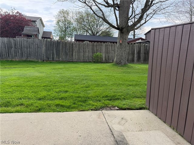 5820 Callaway Circle, Austintown, OH 44515