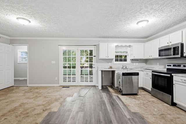 2908 Sams Ct, Spring Hill, TN 37174