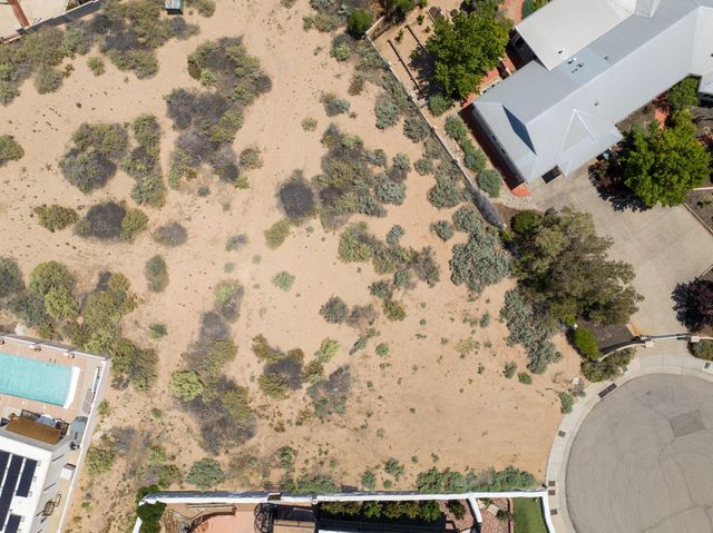 1604 Bluffside Place NW, Albuquerque, NM 87105