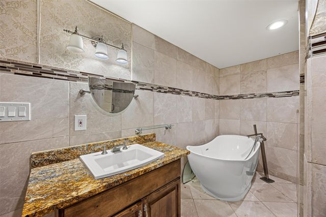 4015 Luell Street, Houston, TX 77093