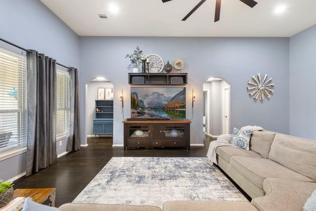 20419 Barrel Run Drive, Hockley, TX 77447
