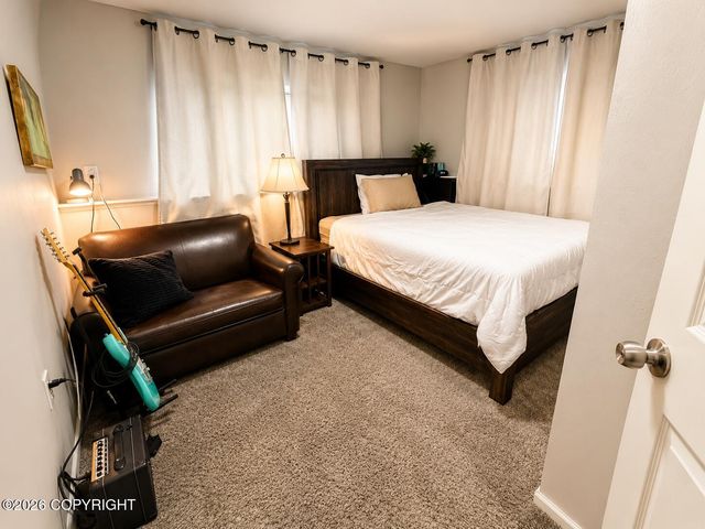 302 Sterling Court, Kenai, AK 99611