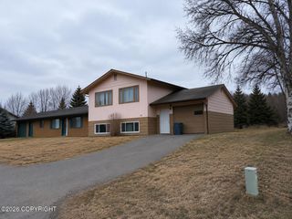 302 Sterling Court, Kenai, AK 99611