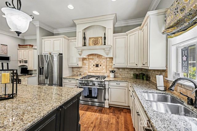295 Bent Tree Drive, Stanley, NC 28164