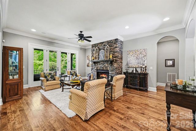 295 Bent Tree Drive, Stanley, NC 28164