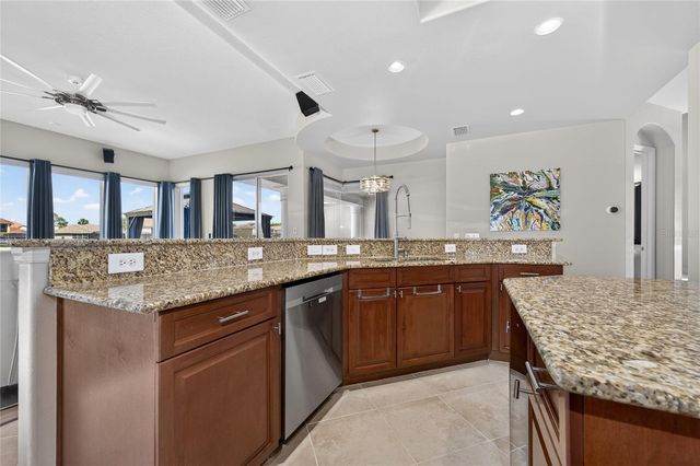 2234 CALLAWAY COURT, Davenport, FL 33837